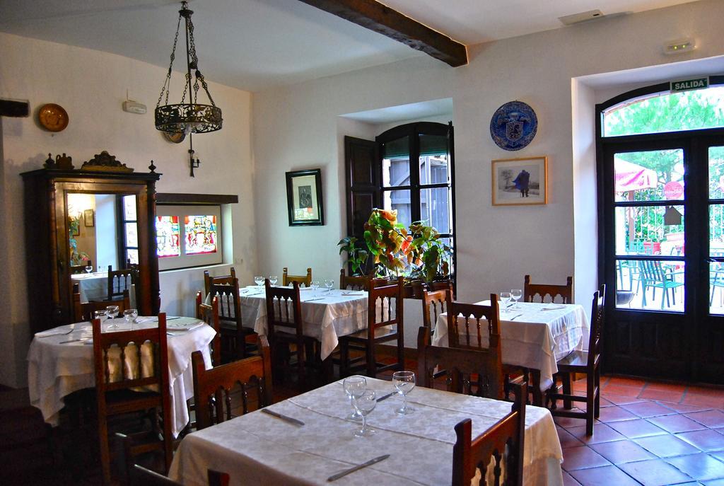 El Meson De Castrojeriz Hotel ภายนอก รูปภาพ